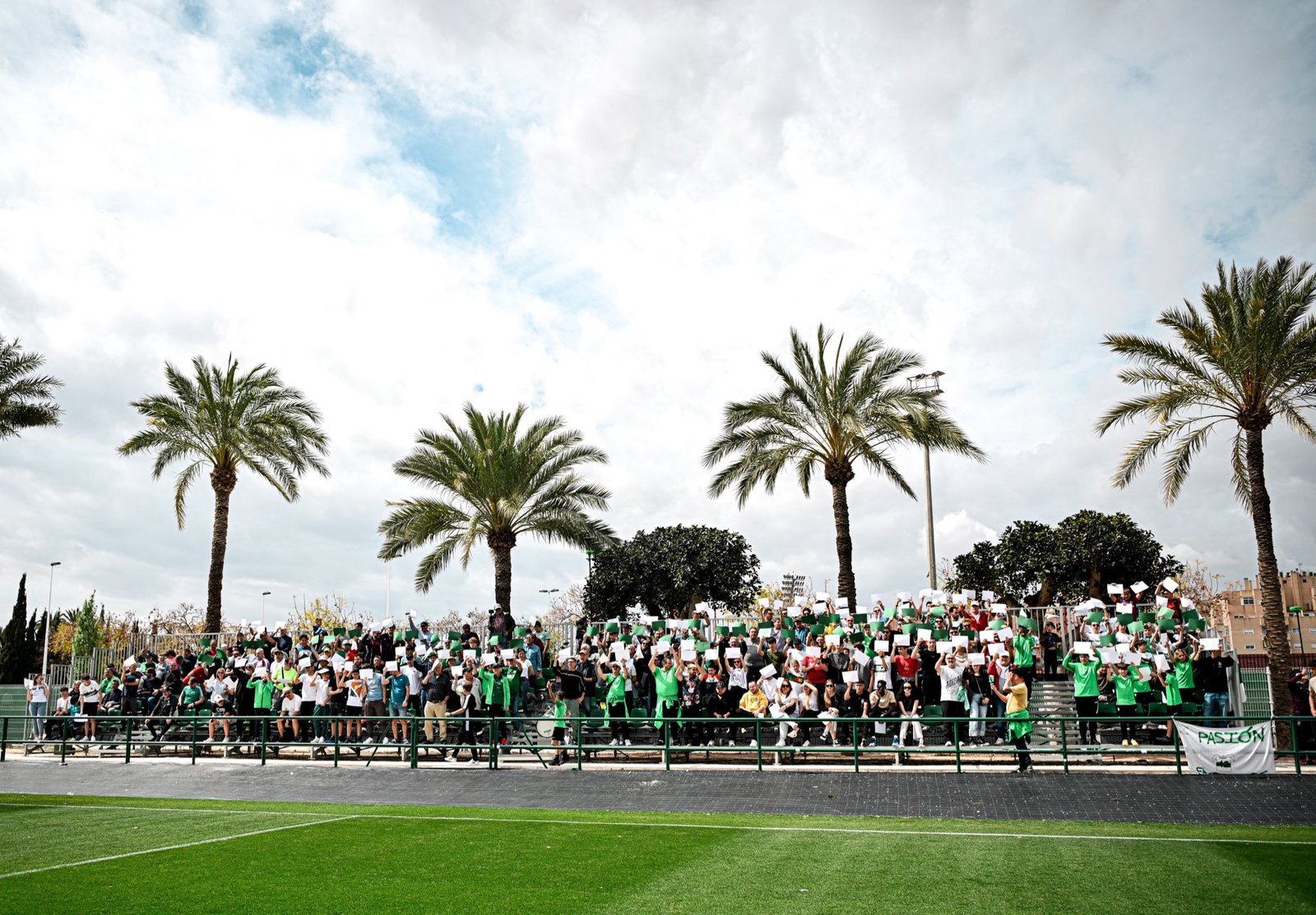 El Elche Ilicitano se juega el ascenso en Ontinyent