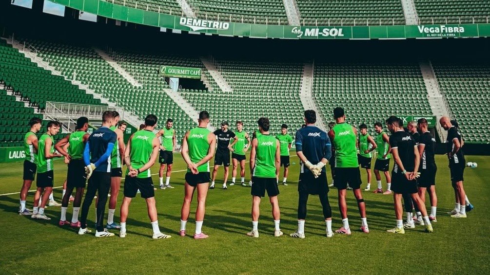 El Elche retoma los entrenamientos tras unos días de descanso